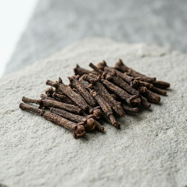 Clove Stem